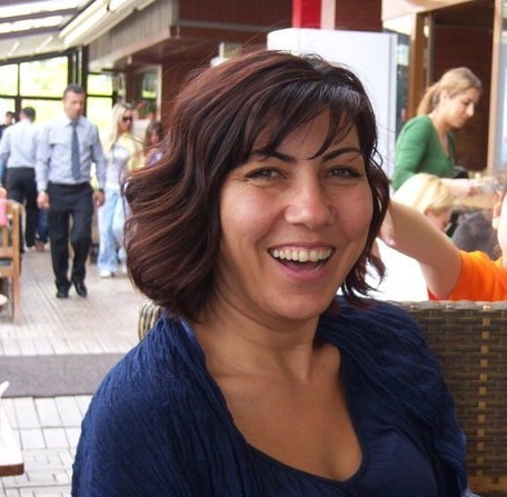 BİR FİKRİ OLAN VAR MI? YOKSA KAFAMIZI KUMA GÖMMEYİ SEVİYORMUYUZ?