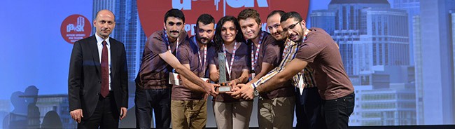 KTÜ depreme dayandı, üç ödül birden aldı