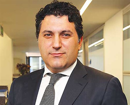 Sigortayı internetten araştırıp acenteden alıyoruz