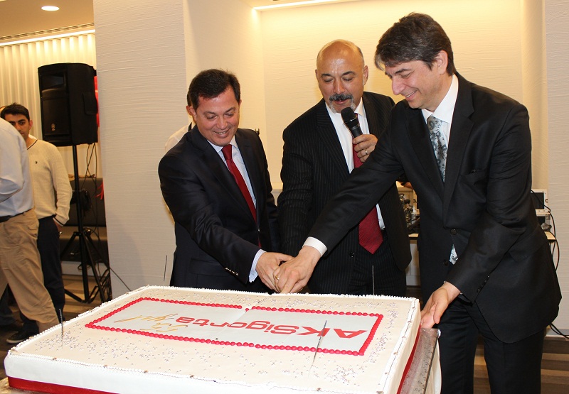 Aksigorta'da 55. yaşını kutluyor