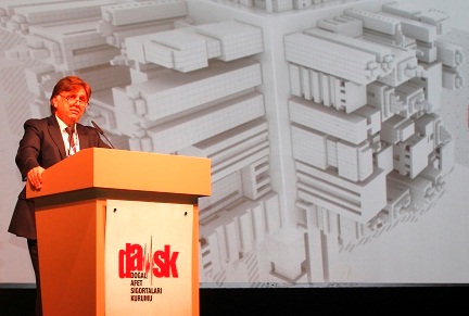 DASK salladı, sağlam binalar ayakta kaldı