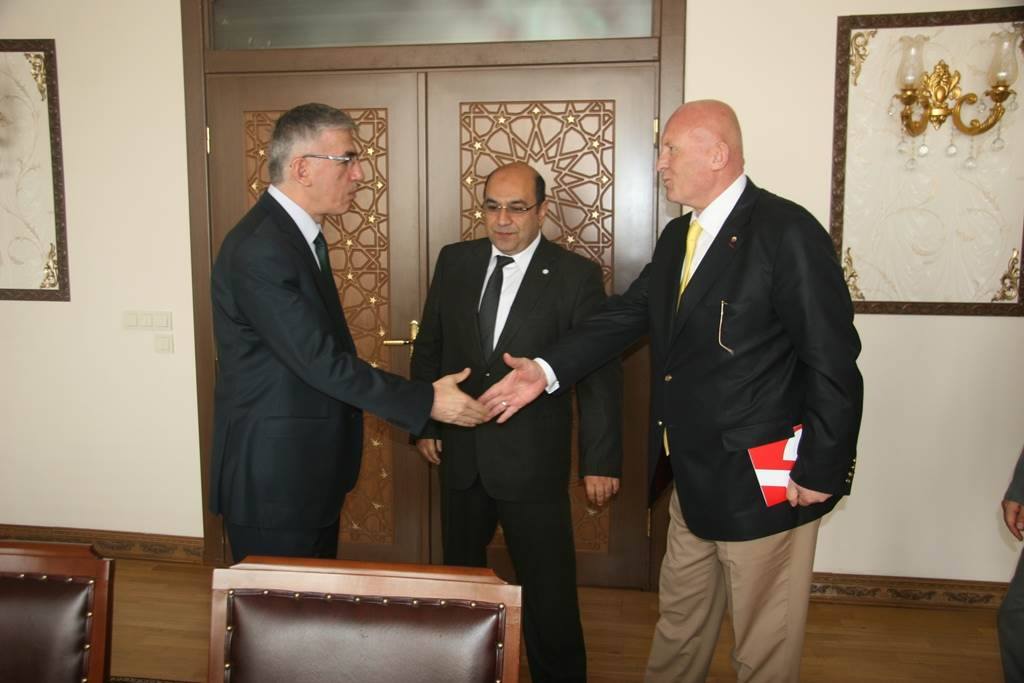 AKSARAY SİGORTACILIK HAFTASINI KUTLADI .