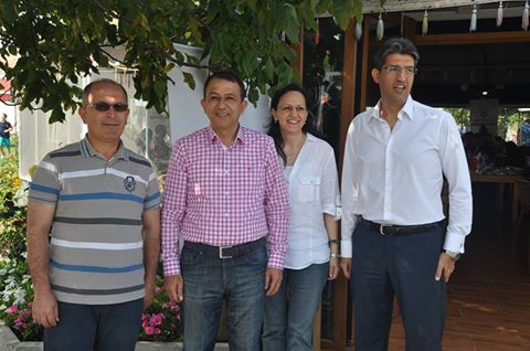 KAHVALTI EDİP , TAVLA OYNADIK .....