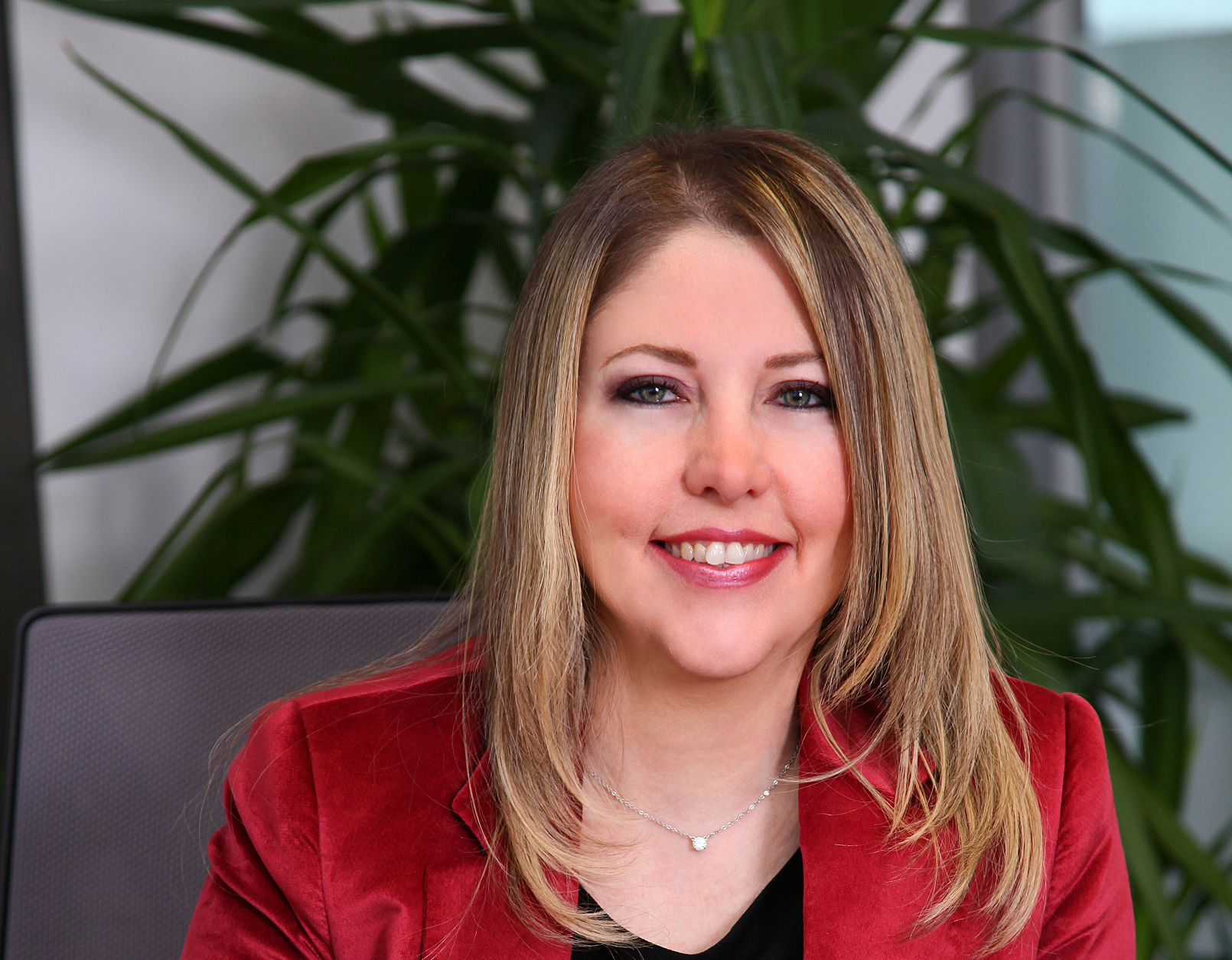 NN Hayat ve Emeklilik müşterilerinin çocukları "EvdekiBakıcım" ile profesyonellere emanet!