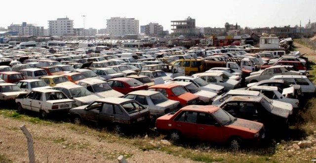 El konulan araçların otopark ücretleri kendi değerini aştı