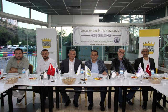 AFSAD DİNAR'DA İFTAR YEMEĞİNDE BULUŞTU