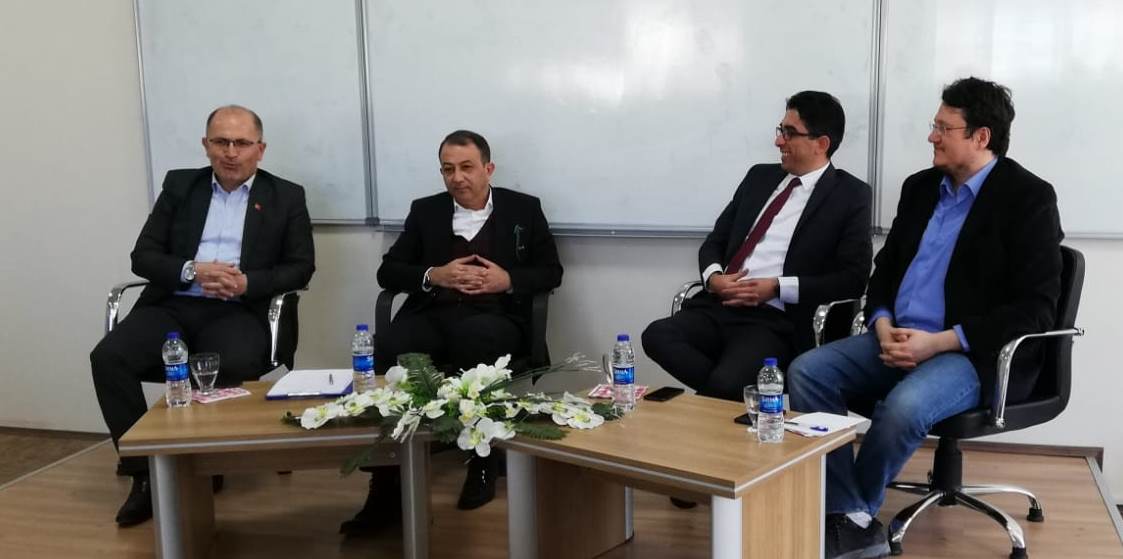 AFSAD   ÖĞRENCİLER İLE PANELDE BULUŞTU