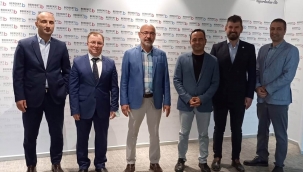 Ziyaretler devam ediyor.