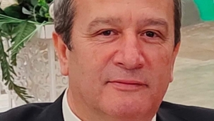 İÇERİDEKİLER VE DIŞARIDAKİLER.